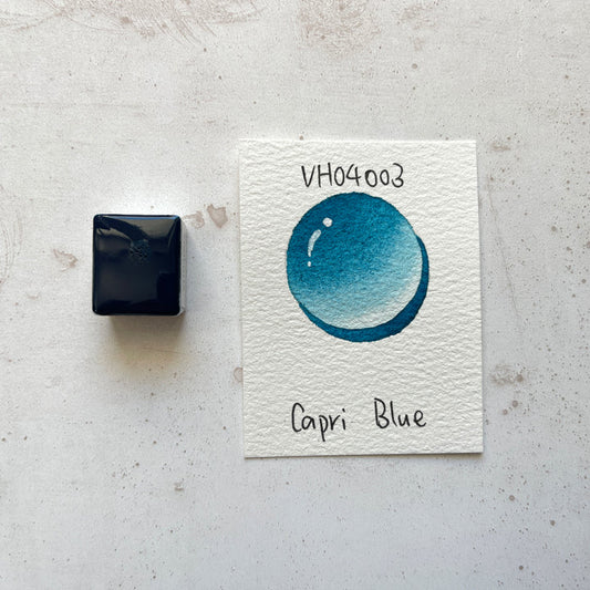 Aquarellfarbe mit Honig Capriblau